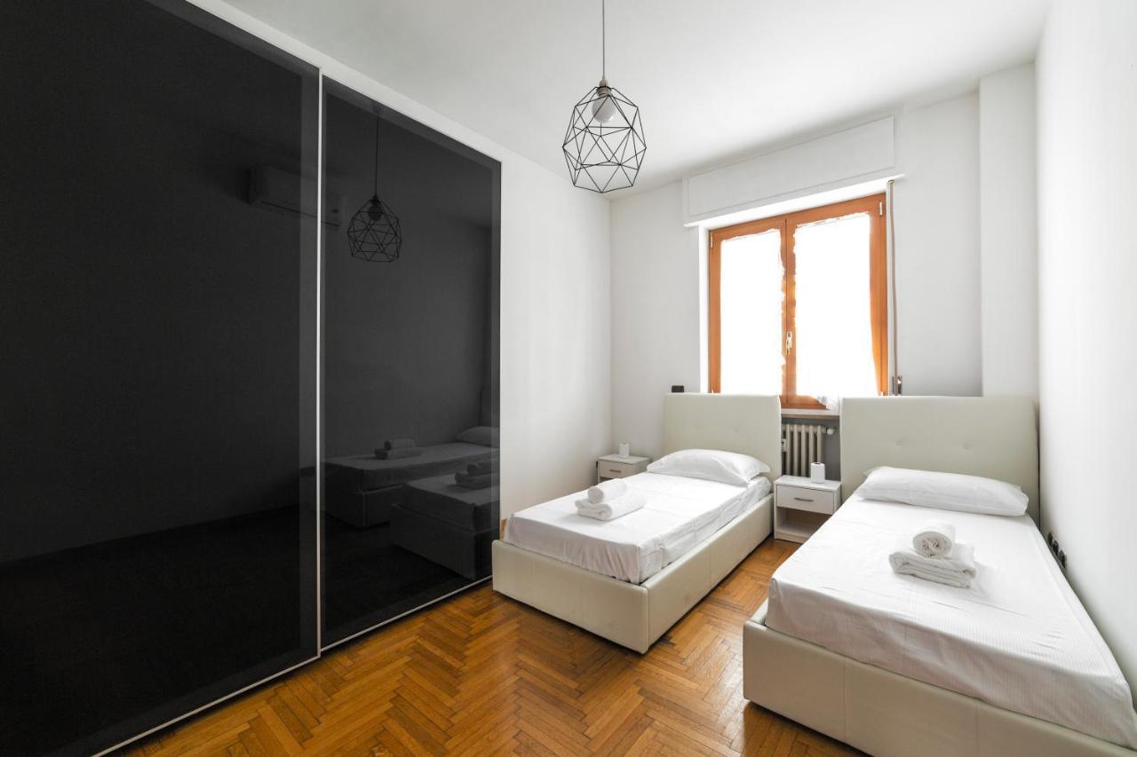 Cenisio M5 Lovely Apartment - With Balcony! Милано Екстериор снимка