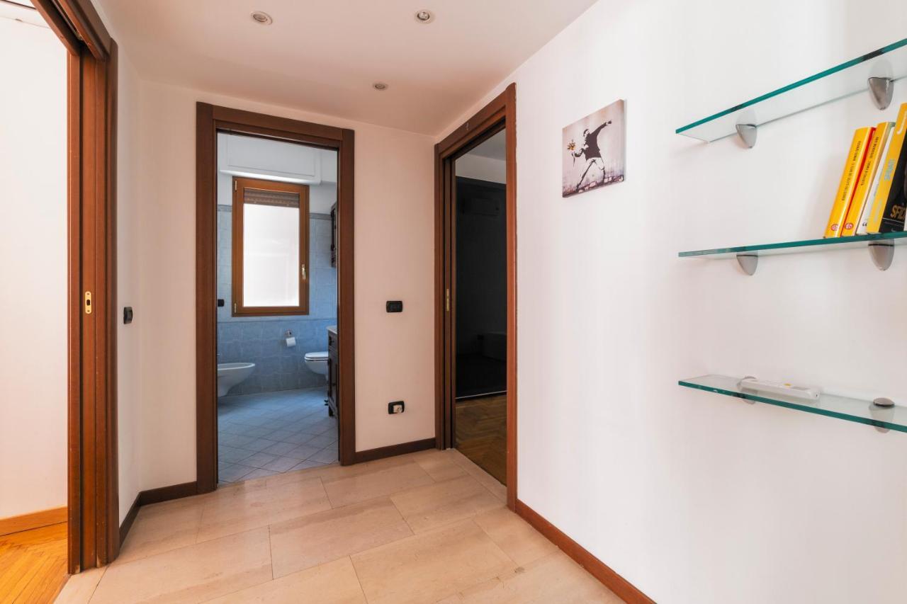 Cenisio M5 Lovely Apartment - With Balcony! Милано Екстериор снимка