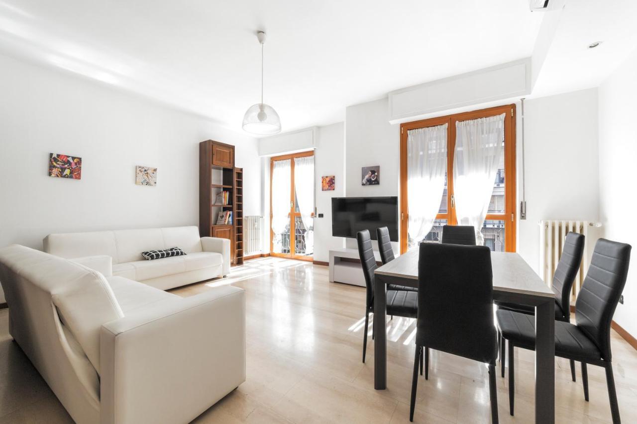 Cenisio M5 Lovely Apartment - With Balcony! Милано Екстериор снимка